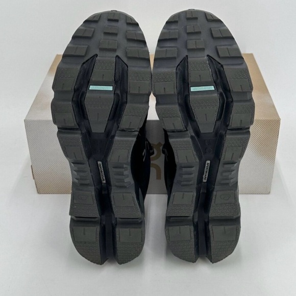 On Running Men's Cloudwander Waterproof Hiking Shoes size 9.5 Black/Graphite - Picture 6 of 6